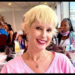 Meet your Posher, Ann